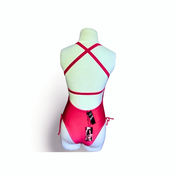 Sommer Ray Cross Back V-Neck One Piece Swimsuit in vibrant red | XS | NWT - Picture 5 of 7